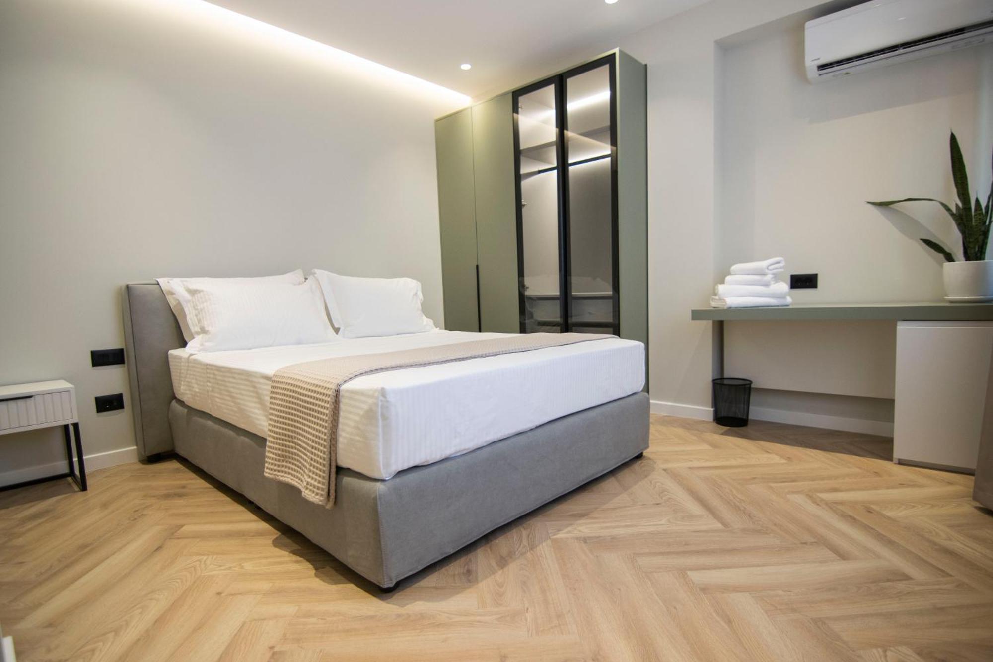 Mina Luxury Rooms Tiranë Ngoại thất bức ảnh