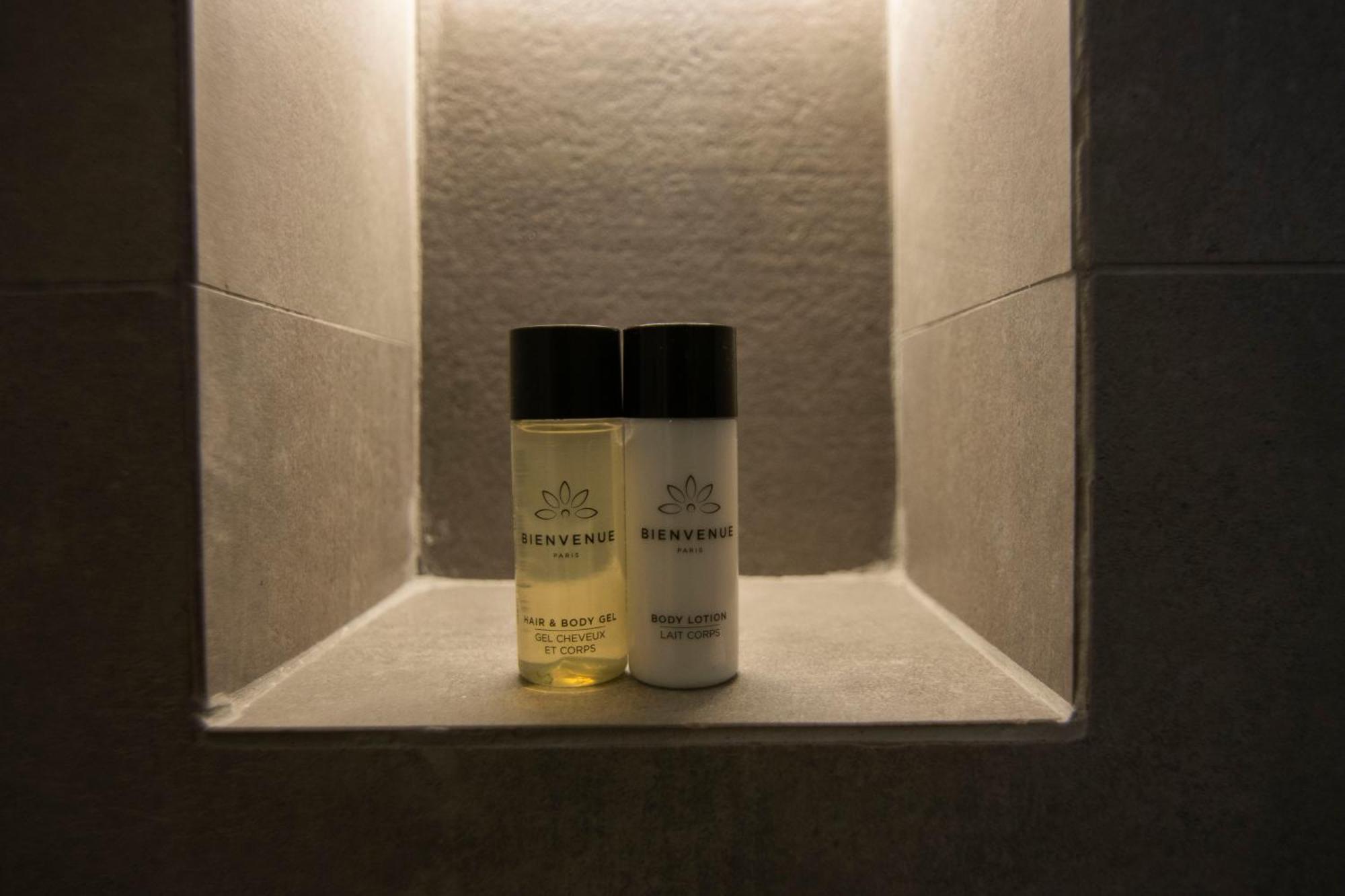 Mina Luxury Rooms Tiranë Ngoại thất bức ảnh